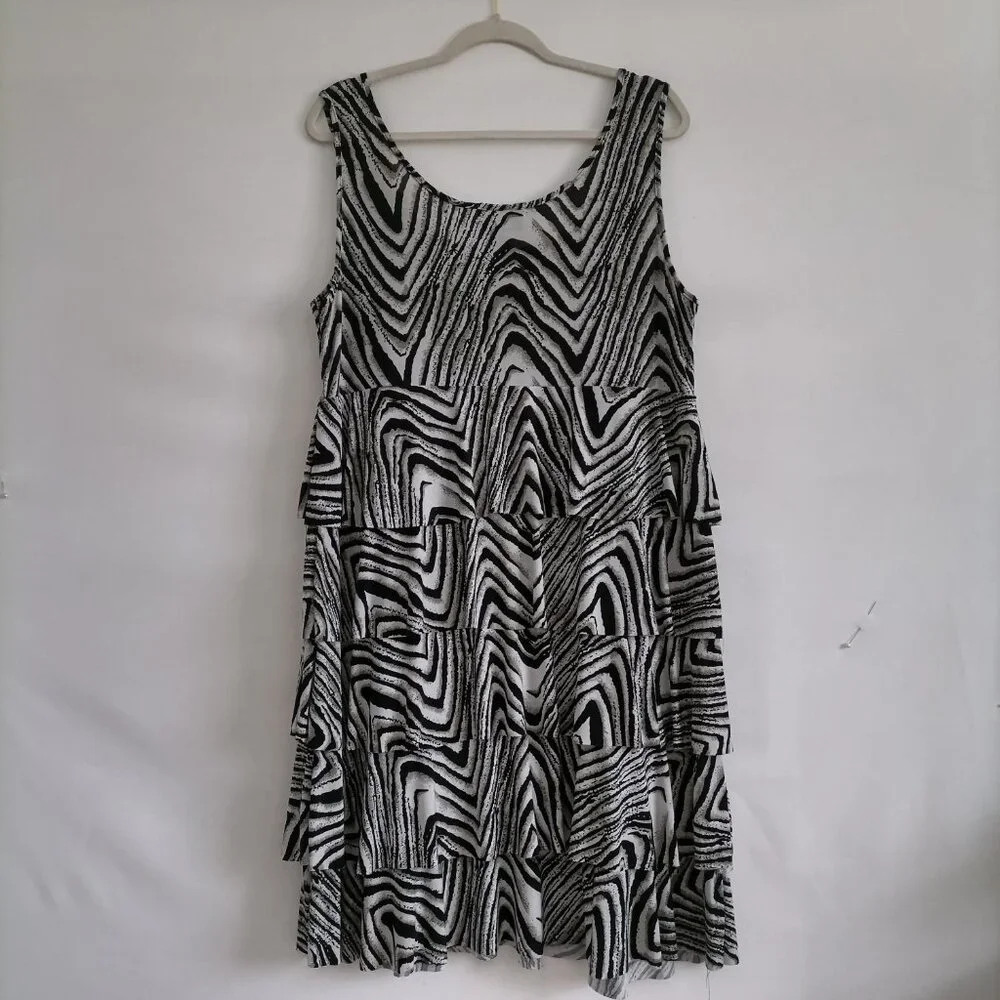 Jennifer Lauren Women's Black Zebra Print Ruffle Layered Fit & Flare Dress Sz 1X